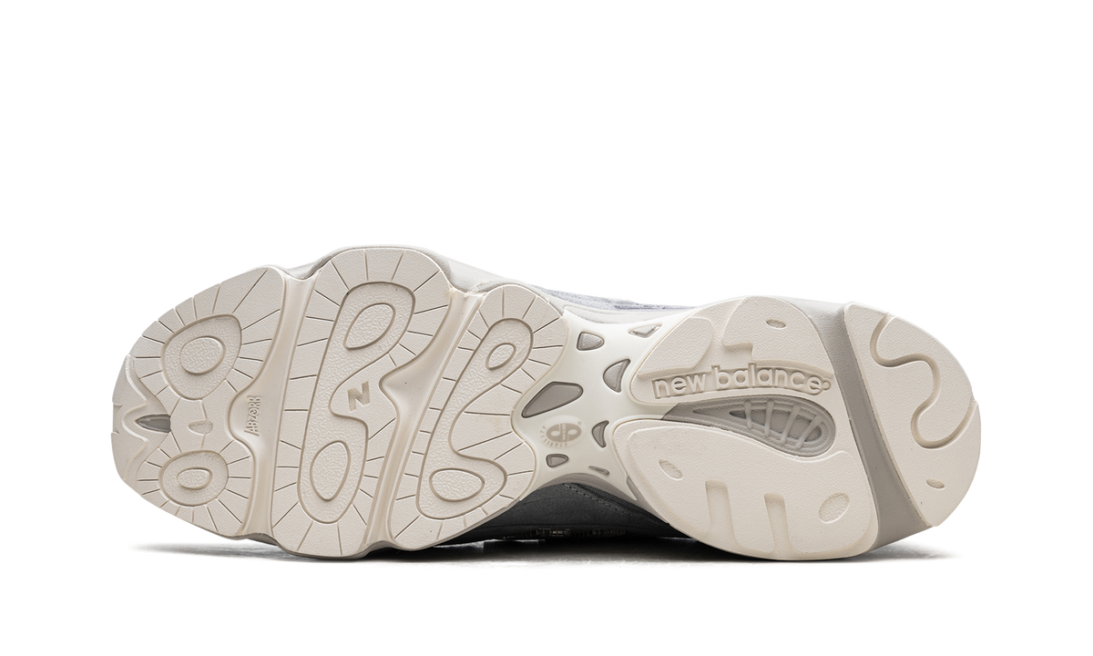 New Balance x Kith 1000 "Kith 101 Quarry" Sneakers
