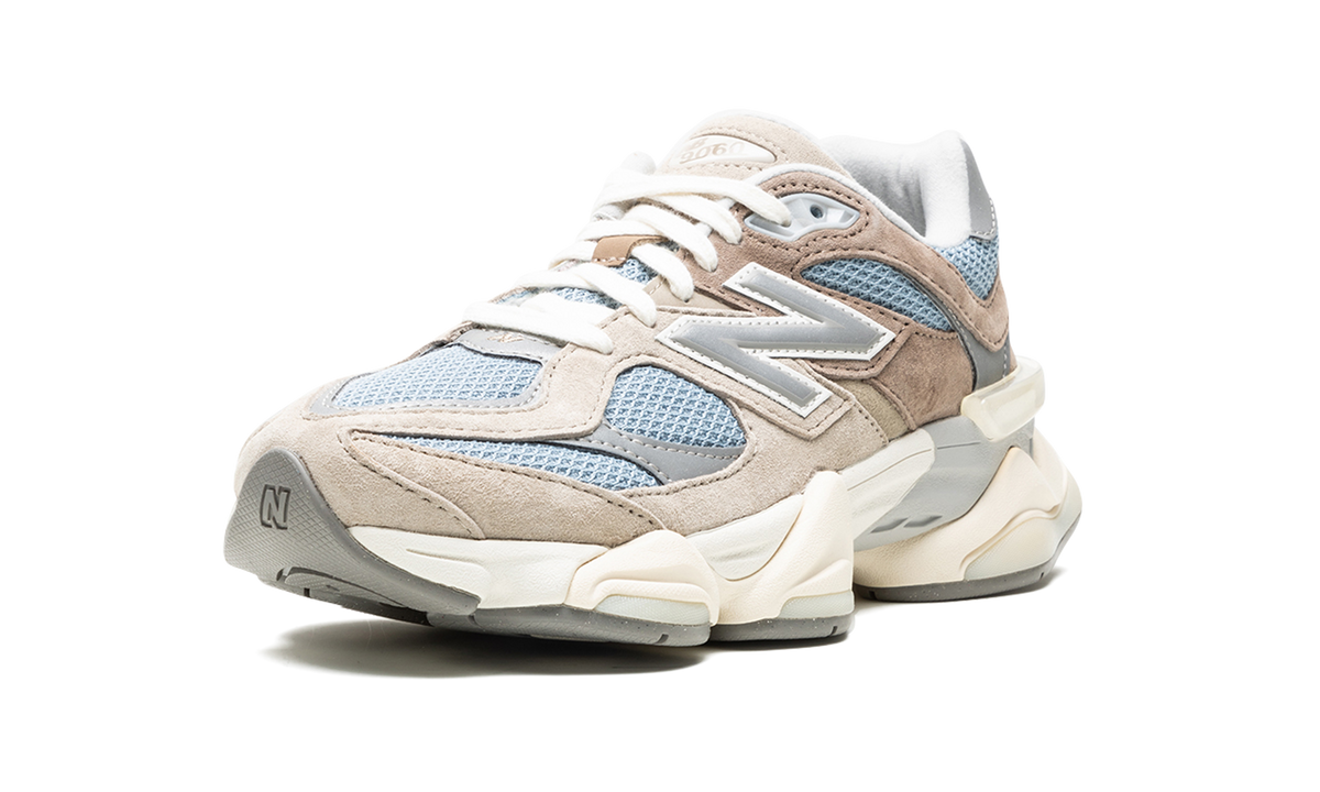 New Balance 9060 "Sea Salt/Blue" Sneakers