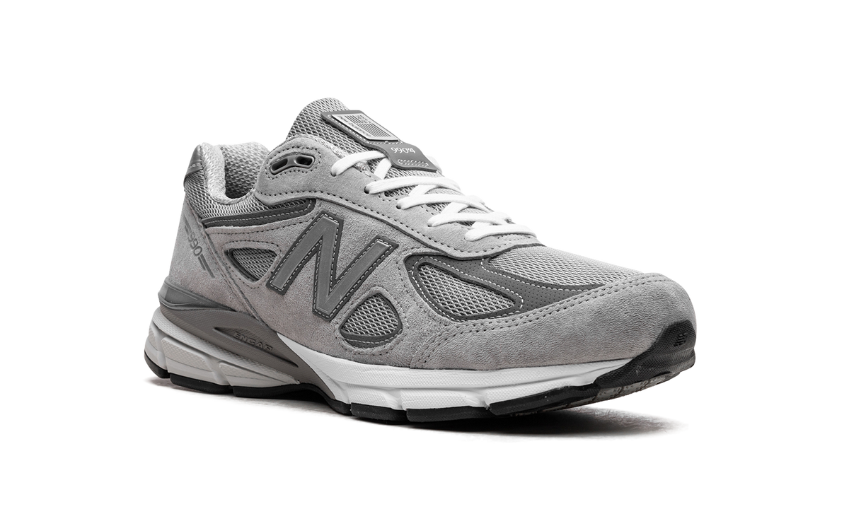 New Balance 990v4 "Grey" Sneakers