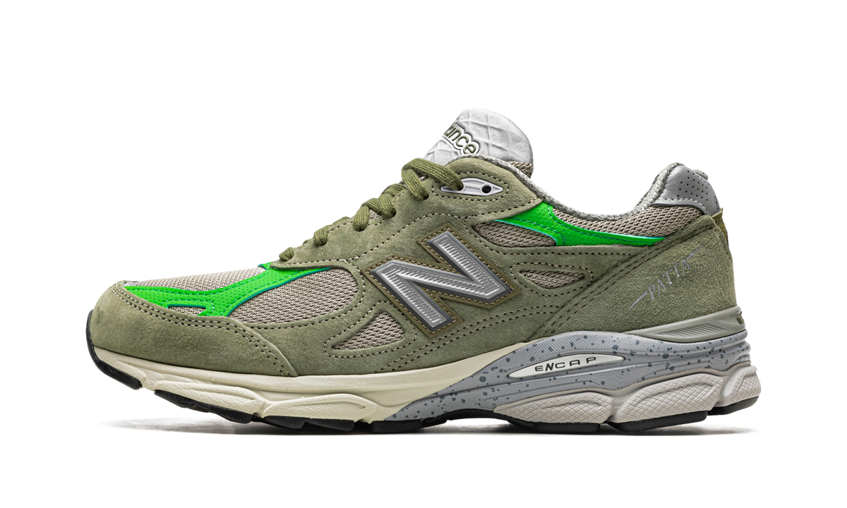 New Balance 990v3 "Patta" Sneakers