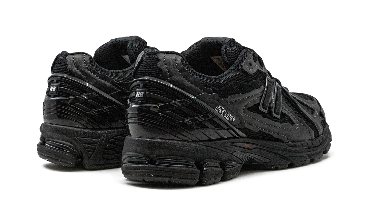 New Balance 1906R "Protection Pack" Sneakers - M1906DF