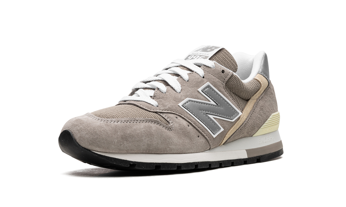 New Balance 996 "Grey Day" Sneakers