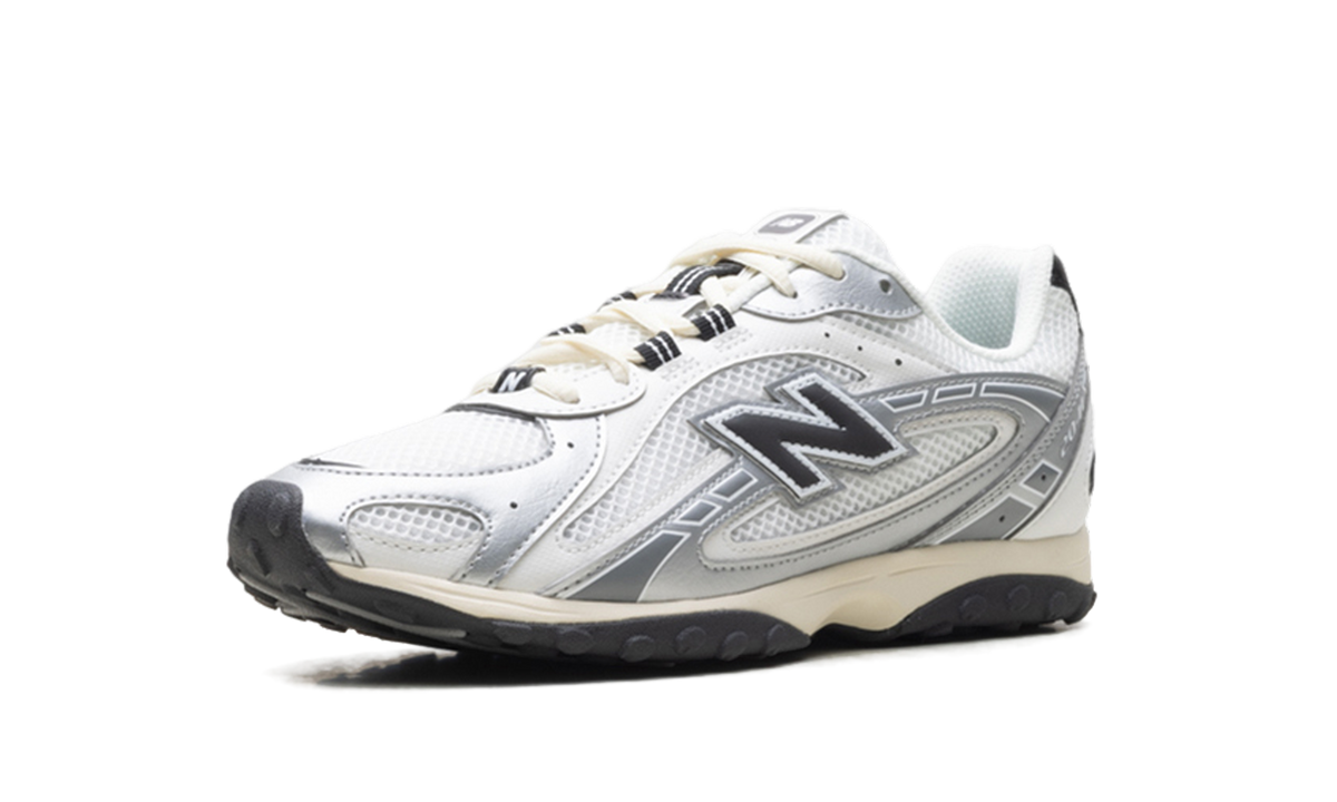 New Balance 204L "Silver Metallic Black" Sneakers
