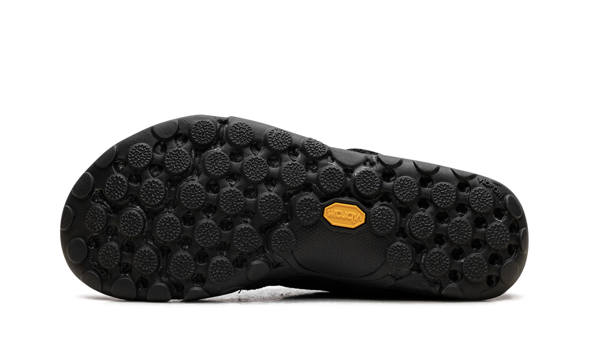 New Balance MT10 "Black Castlerock" Trail Running Shoes