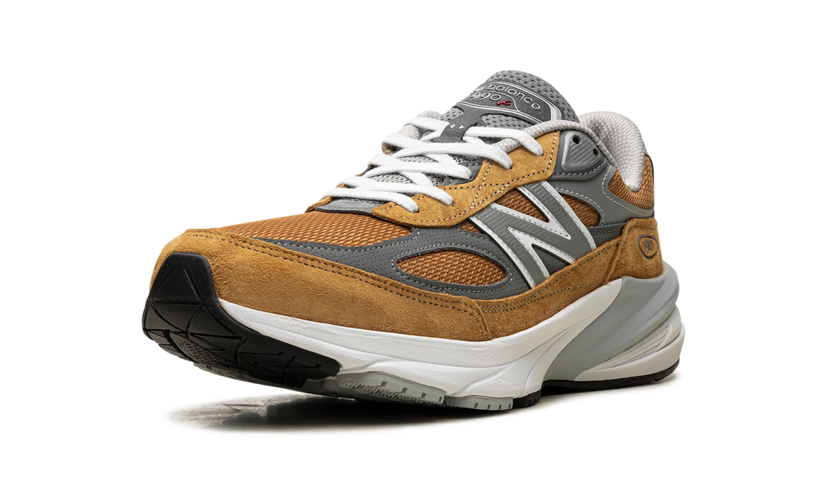 New Balance 990v6 "Workwear Grey" Sneakers