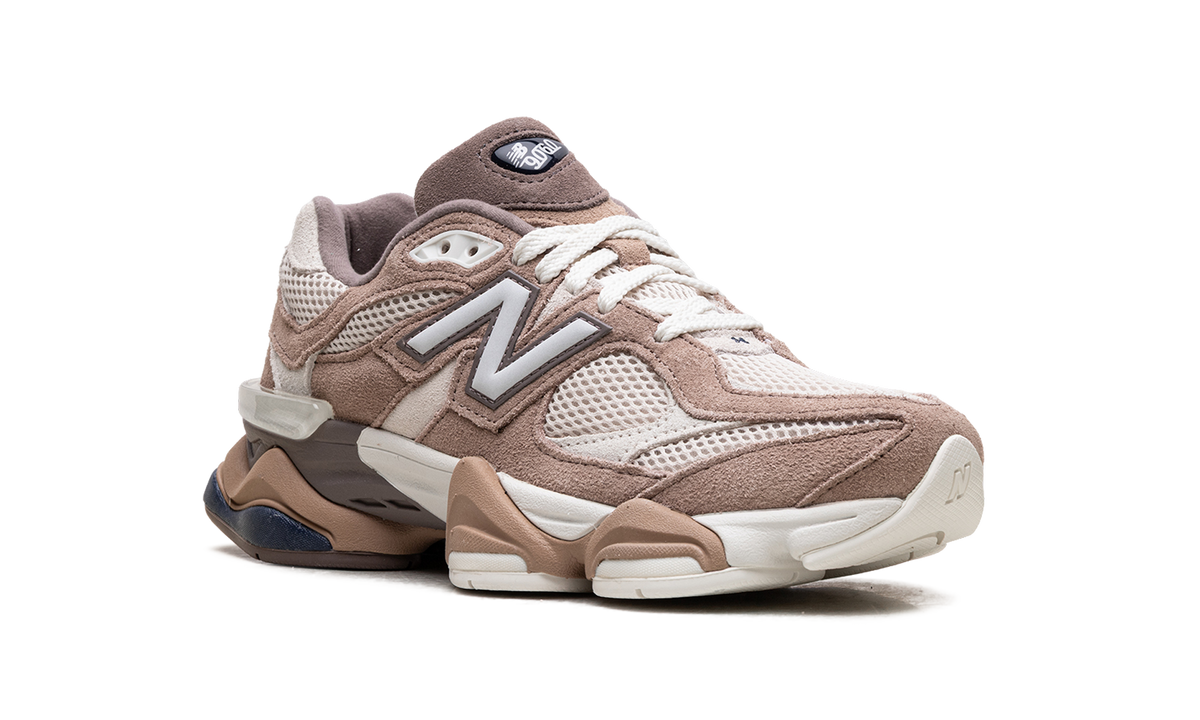 New Balance 9060 "Earth Shadow" Sneakers