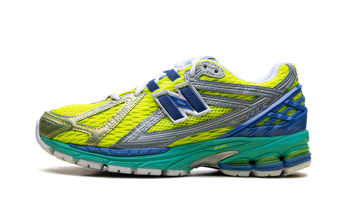 New Balance 1906R "Alkaline Green" Sneakers