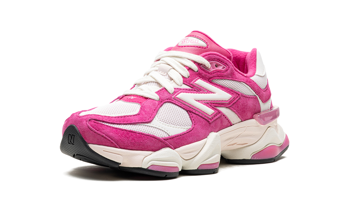 New Balance 9060 "Pink" Sneakers