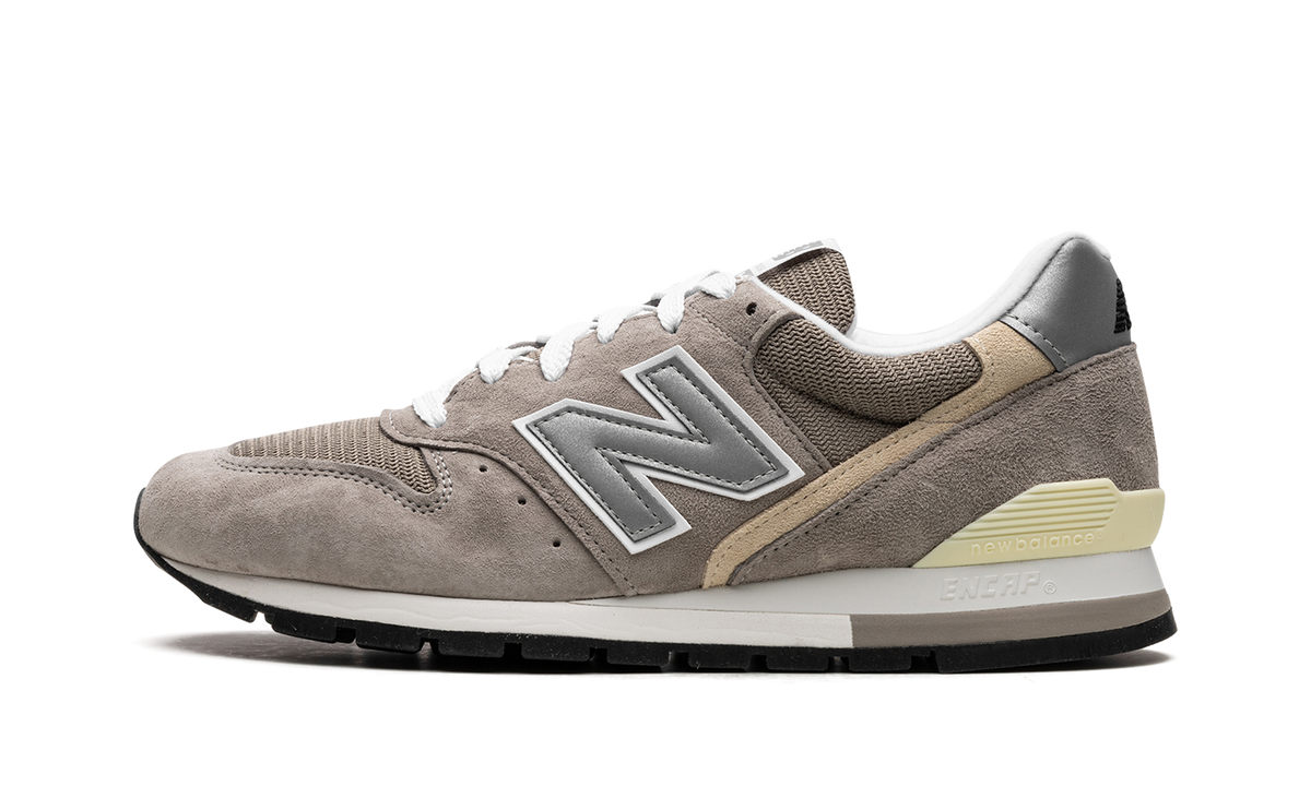 New Balance 996 "Grey Day" Sneakers