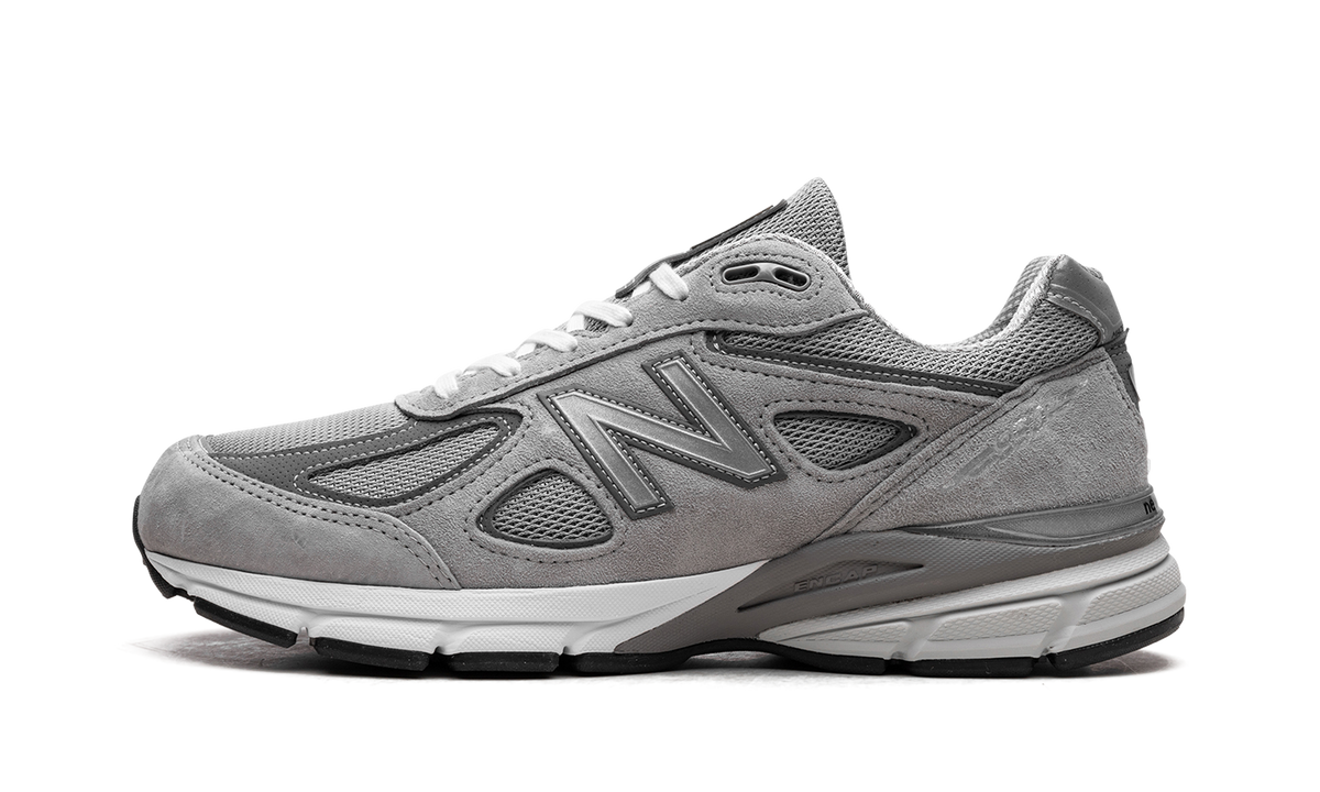 New Balance 990v4 "Grey" Sneakers