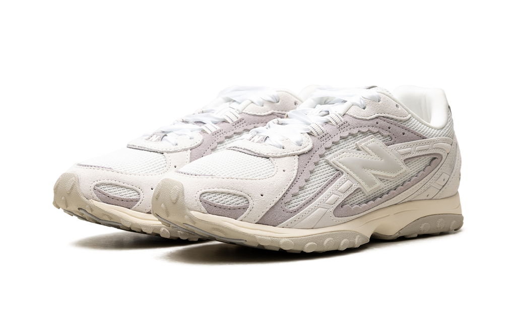 New Balance 204L "Reflection" Sneakers